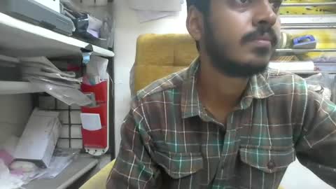 Snapshot of robertsalia220 chatting on 01.14.25 Robertsalia online show from 01.14.25