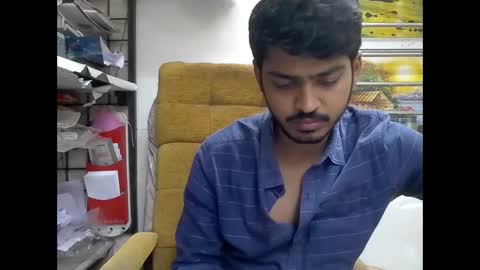 Snapshot of robertsalia220 chatting on 11.05.25 Robertsalia online show from 11.05.25