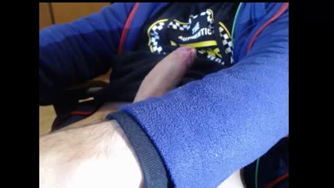 Snapshot of roberunxx chatting on 02.18.25 Rober online show from 02.18.25