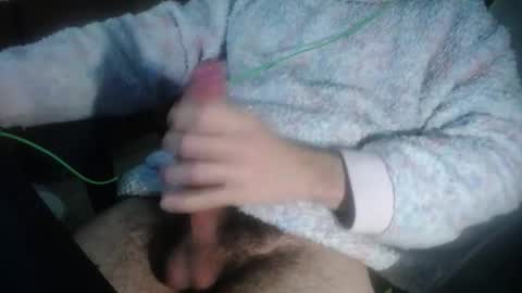 Snapshot of roberunxx chatting on 11.29.25 Rober online show from 11.29.25