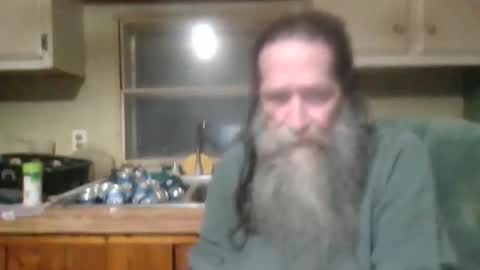 Snapshot of robetrtclark chatting on 12.18.25 robetrtclark online show from 12.18.25