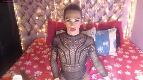 Margot Ferrer online show from 11.11.25