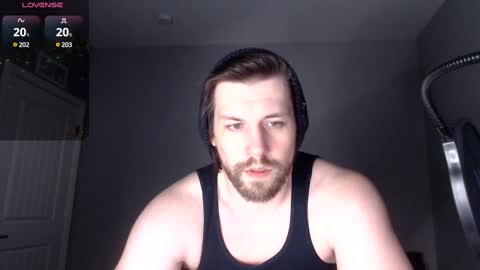 Snapshot of robknocks chatting on 01.28.25 Rob Knocks online show from 01.28.25