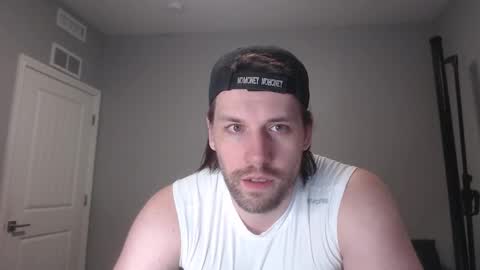 Snapshot of robknocks chatting on 12.16.25 Rob Knocks online show from 12.16.25