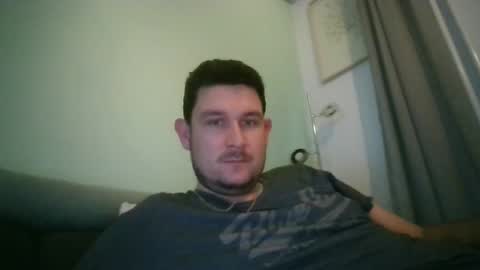 Snapshot of robtheman94 chatting on 10.05.25 Robin online show from 10.05.25