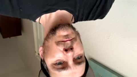 Snapshot of robwit8 chatting on 03.31.26 Rob witha 8 online show from 03.31.26