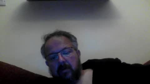 Snapshot of robx32 chatting on 10.05.25 Rob online show from 10.05.25