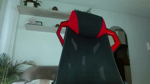 Snapshot of roby_millerr chatting on 09.20.25 roby_millerr online show from 09.20.25