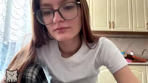 robynsentinella online show from 01.07.26