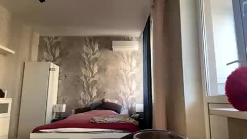 Anny online show from 02.12.26