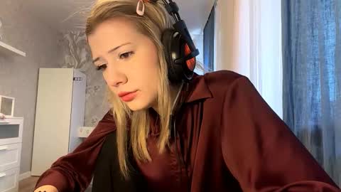 Anny online show from 02.26.26