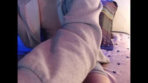 Snapshot of rocka_xx chatting on 12.27.24 rocka xx online show from 12.27.24