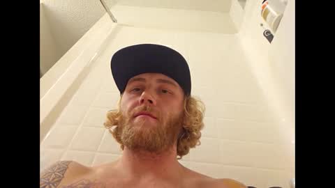 Snapshot of rockhardsurfers chatting on 02.22.25 rockhardsurfers online show from 02.22.25