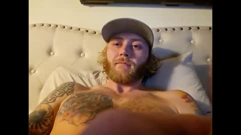 Snapshot of rockhardsurfers chatting on 02.26.25 rockhardsurfers online show from 02.26.25