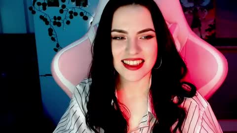 Sophie  online show from 12.05.24