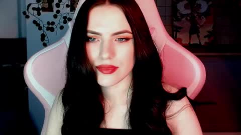 Sophie  online show from 12.13.24