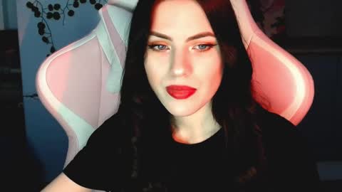 Sophie  online show from 12.15.24