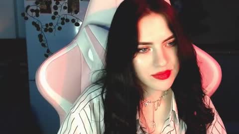 Sophie  online show from 12.20.24