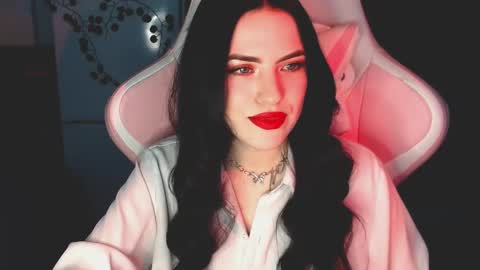 Sophie  online show from 01.03.25