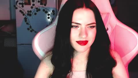 Sophie  online show from 01.08.25