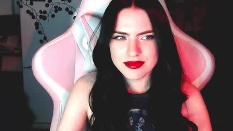 Sophie  online show from 01.12.25