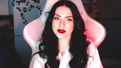 Sophie  online show from 01.16.25