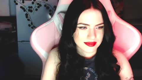 Sophie  online show from 01.17.25