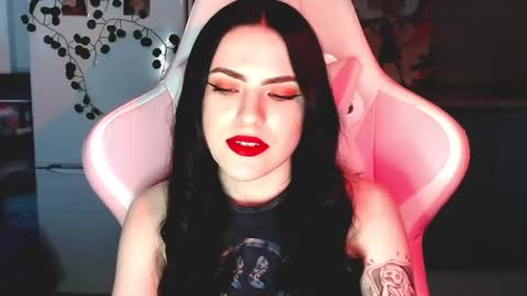 Sophie  online show from 01.22.25