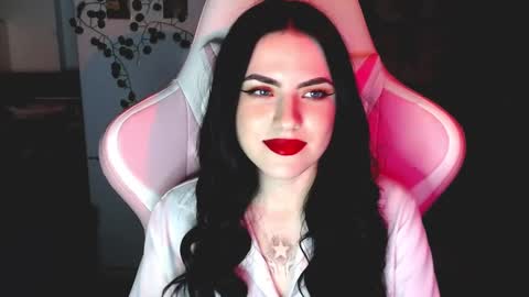 Sophie  online show from 01.24.25