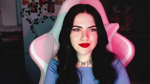 Sophie  online show from 01.30.25