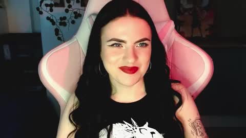 Sophie  online show from 02.20.25