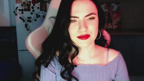 Sophie  online show from 02.24.25