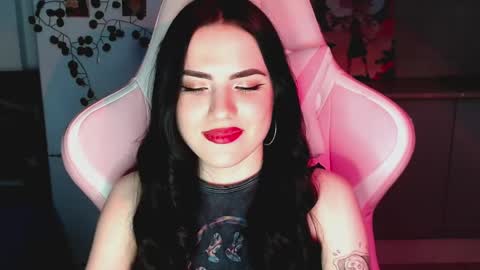 Sophie  online show from 02.28.25