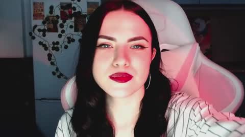 Sophie  online show from 03.05.25