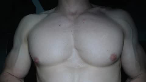 Snapshot of rocky_muscle chatting on 12.16.25 rocky muscle online show from 12.16.25