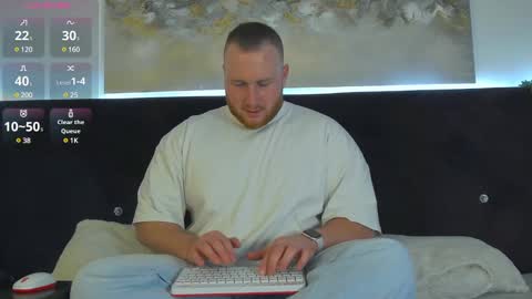 Snapshot of roddy_riss chatting on 01.18.25 Roddy online show from 01.18.25