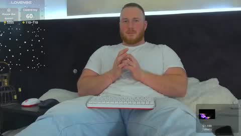 Snapshot of roddy_riss chatting on 01.23.25 Roddy online show from 01.23.25