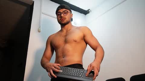 Roger Belmont online show from 11.07.25