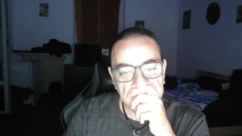 rogerrabbit2023 online show from 09.21.25