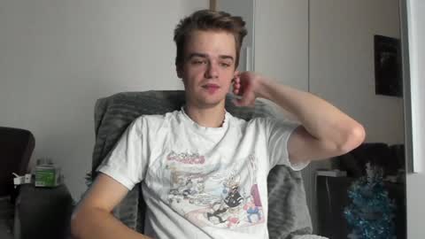 Snapshot of rokko_diamond777 chatting on 12.30.24 taylor fox online show from 12.30.24