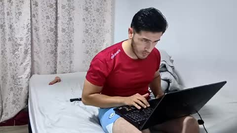 Snapshot of roko9629 chatting on 06.20.26 roko9629 online show from 06.20.26