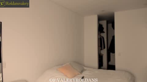 Valery Roldans online show from 12.29.24