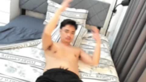 Snapshot of rollsroycexx chatting on 02.01.26 ROYCE online show from 02.01.26