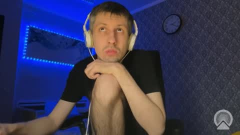 Snapshot of roma305991 chatting on 12.13.25 roma305991 online show from 12.13.25