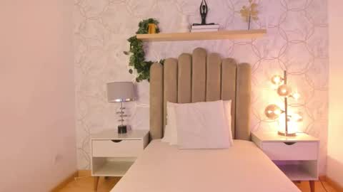   online show from 12.06.24