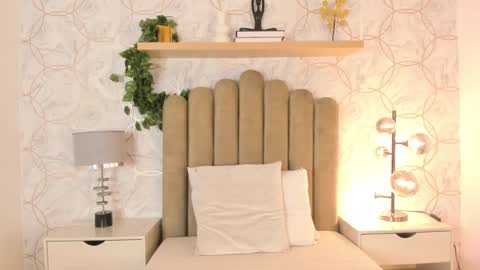   online show from 12.19.24