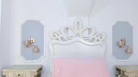   online show from 11.15.25