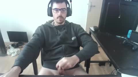 romainb72 online show from 12.04.24