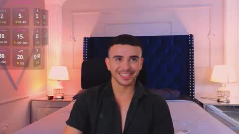 Snapshot of roman_chase chatting on 10.20.25 online show from 10.20.25