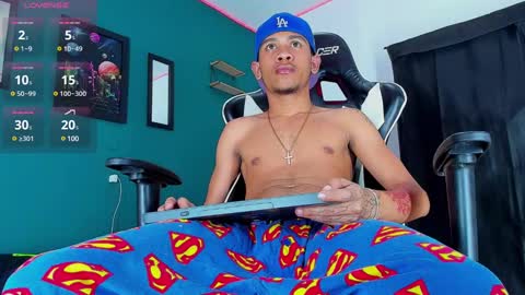 Roman Cartier online show from 03.05.25